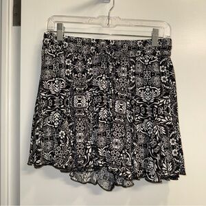 Zara Black and White Patterned Skort
